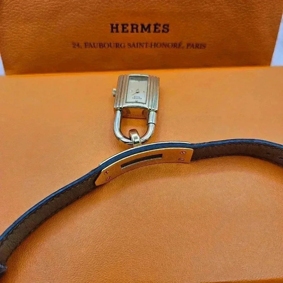 Hermès KELLY WATCH - Picture 13 of 16